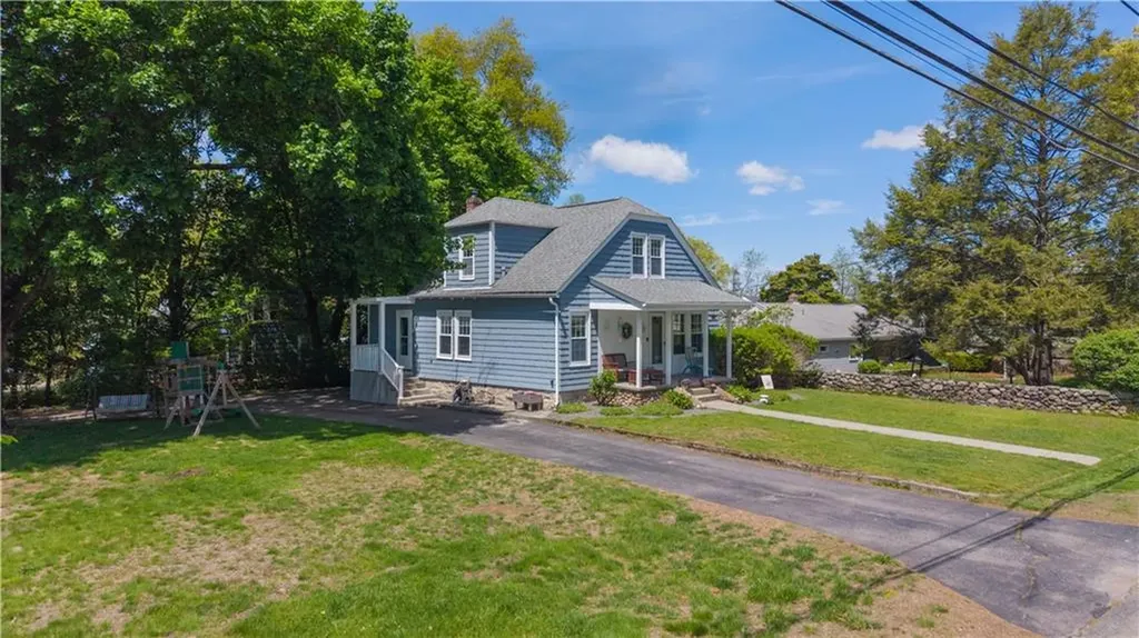 195 Talcott Street Woonsocket RI 02895