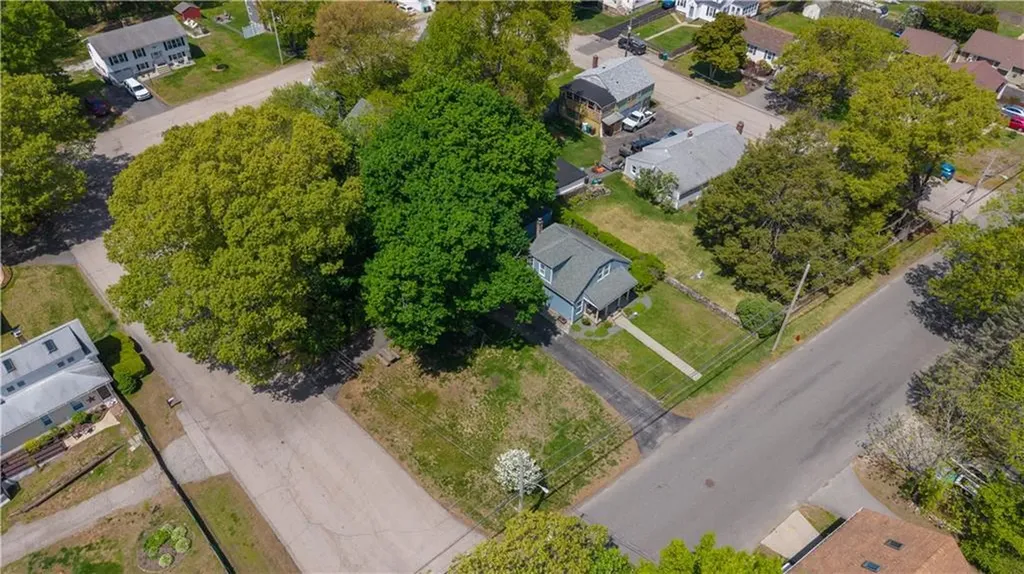 195 Talcott Street Woonsocket RI 02895
