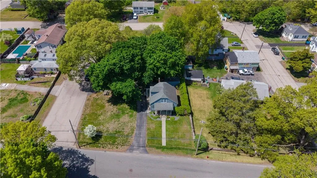 195 Talcott Street Woonsocket RI 02895