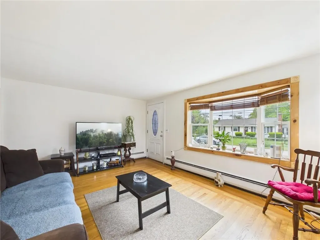 119 Gilbert Street Warwick RI 02886
