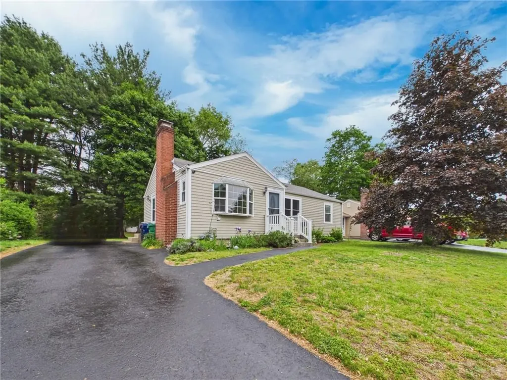 119 Gilbert Street Warwick RI 02886