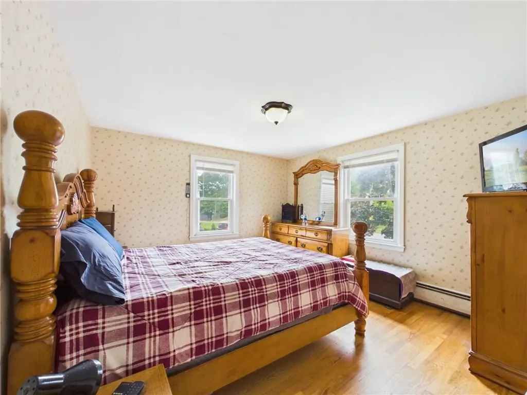 119 Gilbert Street Warwick RI 02886