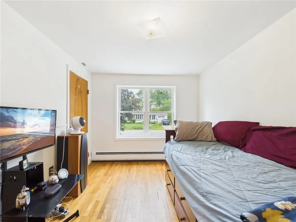119 Gilbert Street Warwick RI 02886