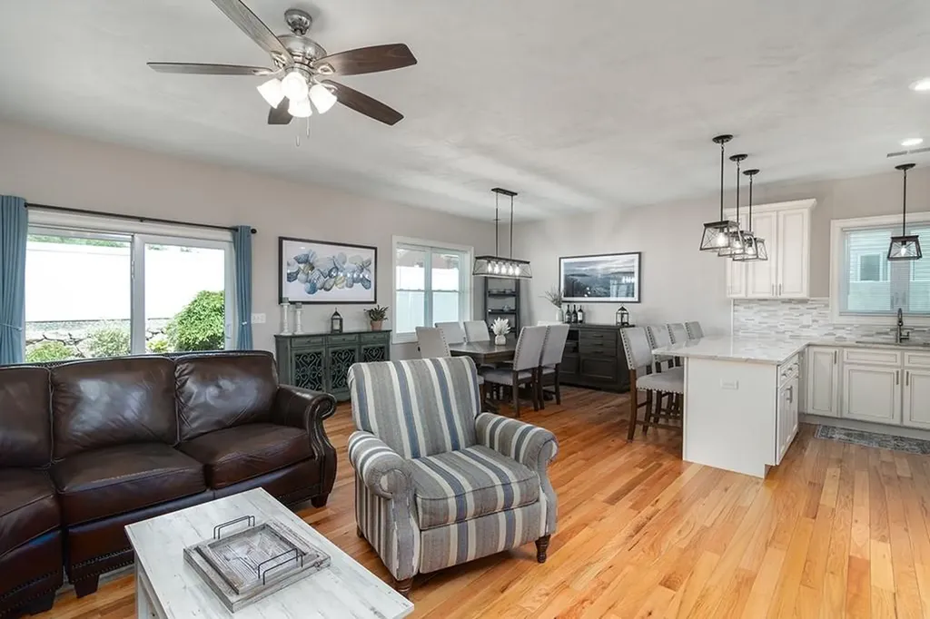 81 Batcheller Avenue Cranston RI 02920