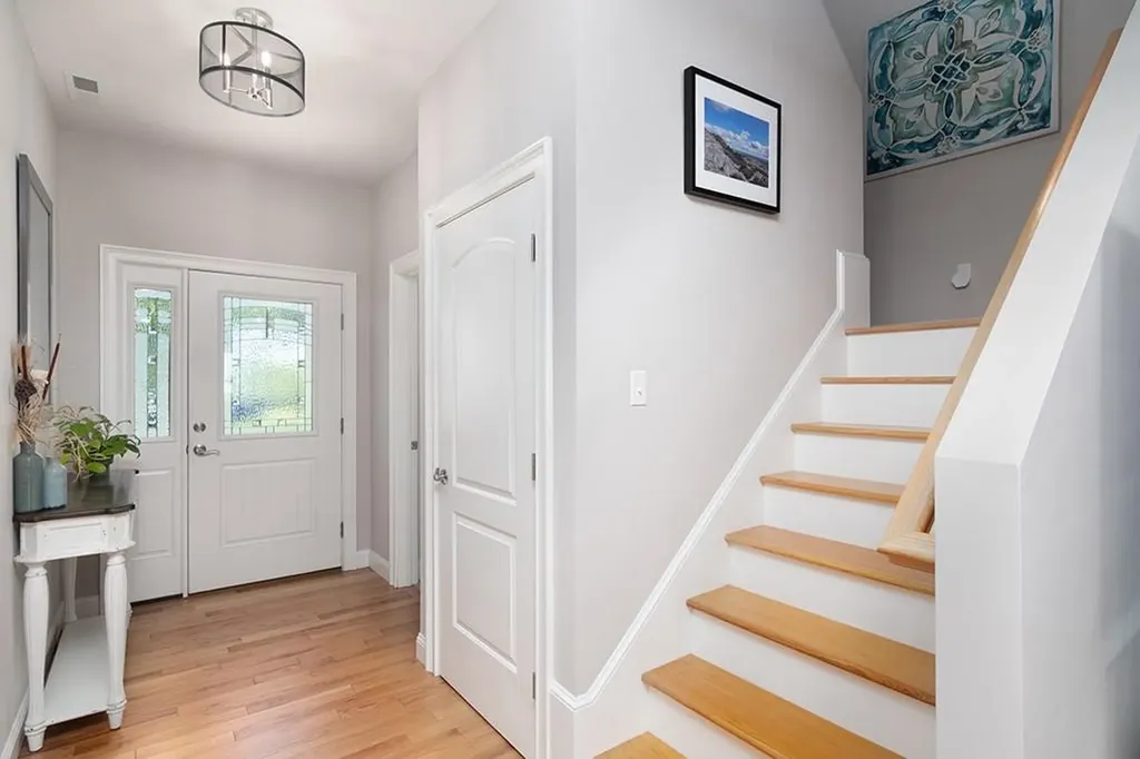 81 Batcheller Avenue Cranston RI 02920