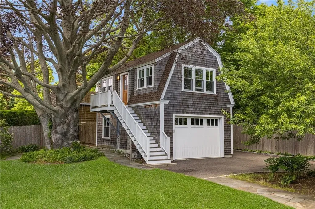 47 Longfellow Road Jamestown RI 02835