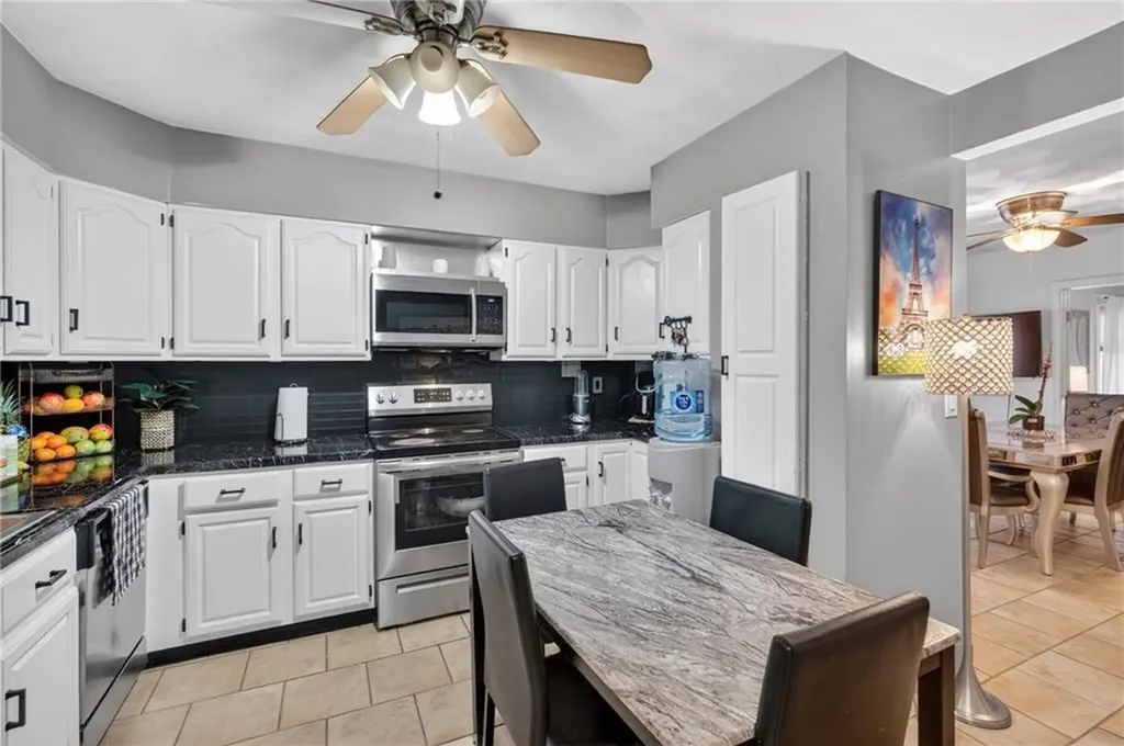 19 Netherlands Avenue Cranston RI 02905