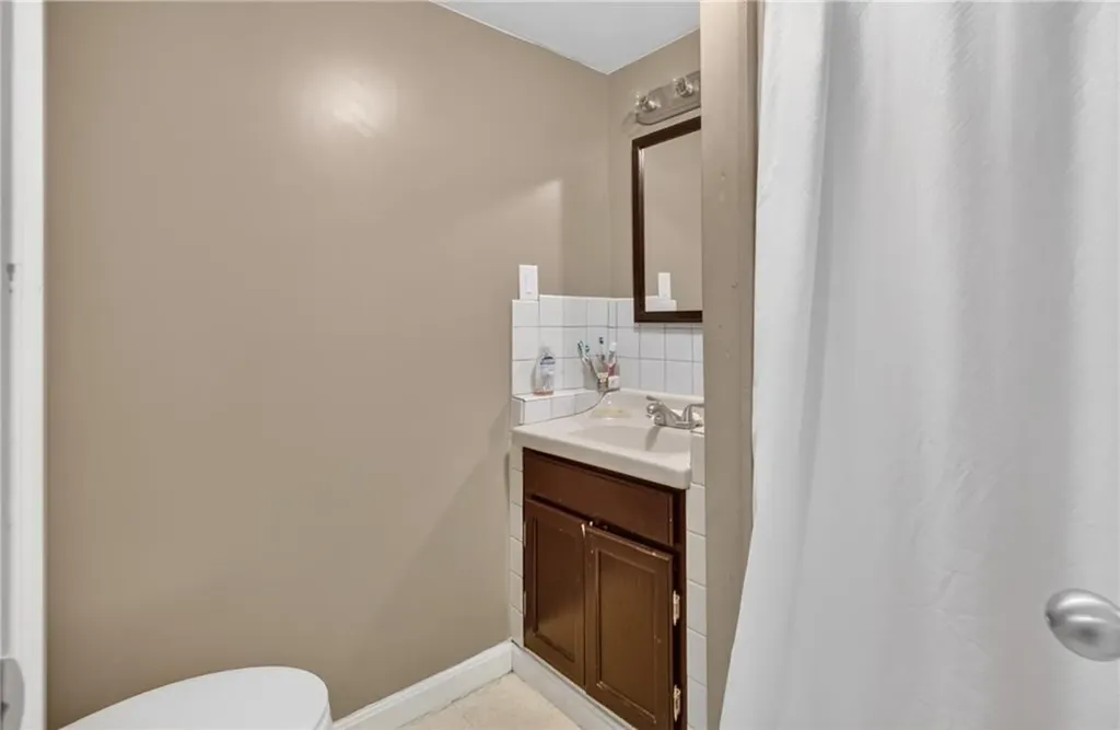 19 Netherlands Avenue Cranston RI 02905