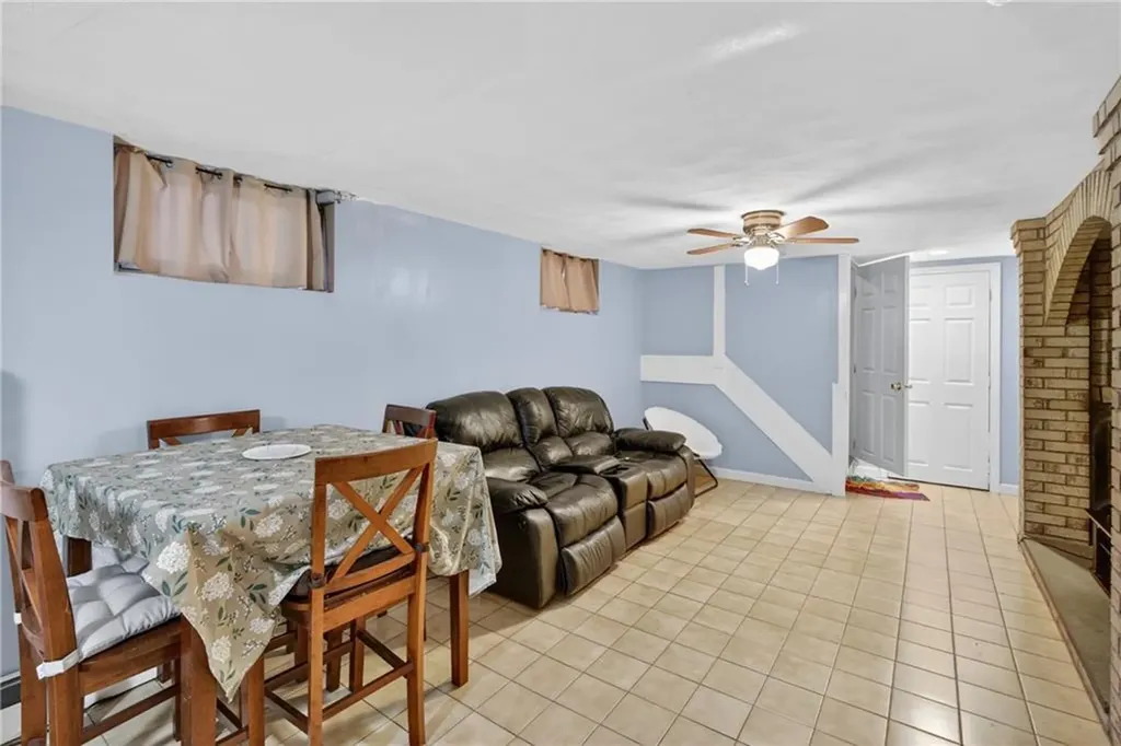19 Netherlands Avenue Cranston RI 02905