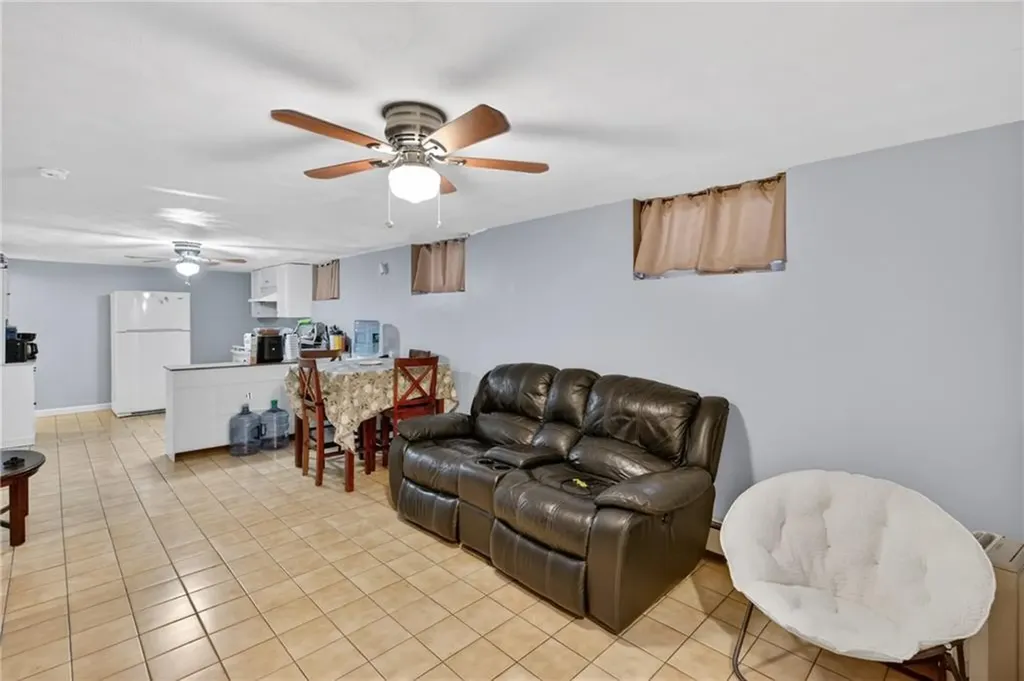 19 Netherlands Avenue Cranston RI 02905