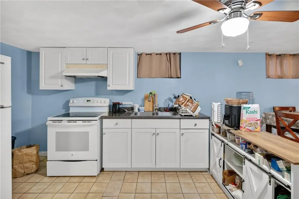 19 Netherlands Avenue Cranston RI 02905