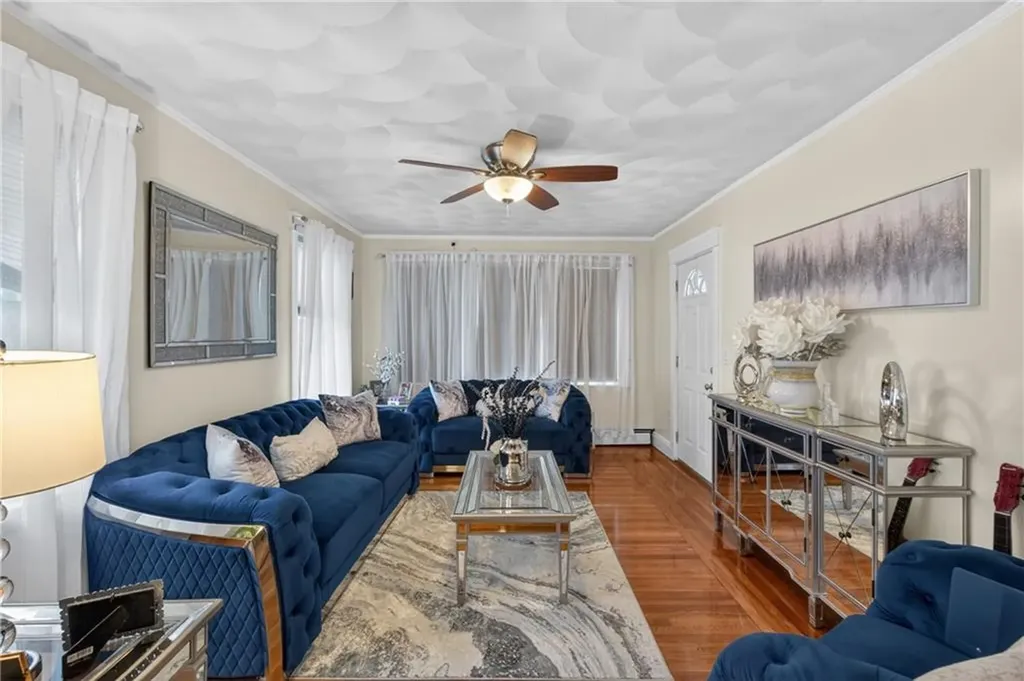 19 Netherlands Avenue Cranston RI 02905