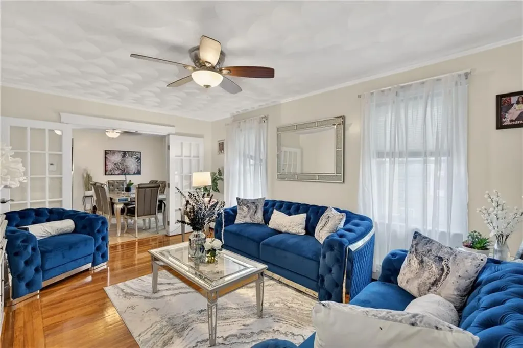 19 Netherlands Avenue Cranston RI 02905