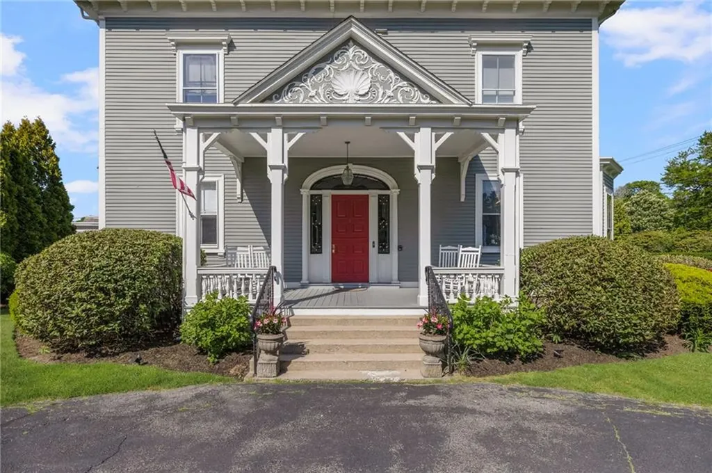 1 Red Cross Avenue Newport RI 02840