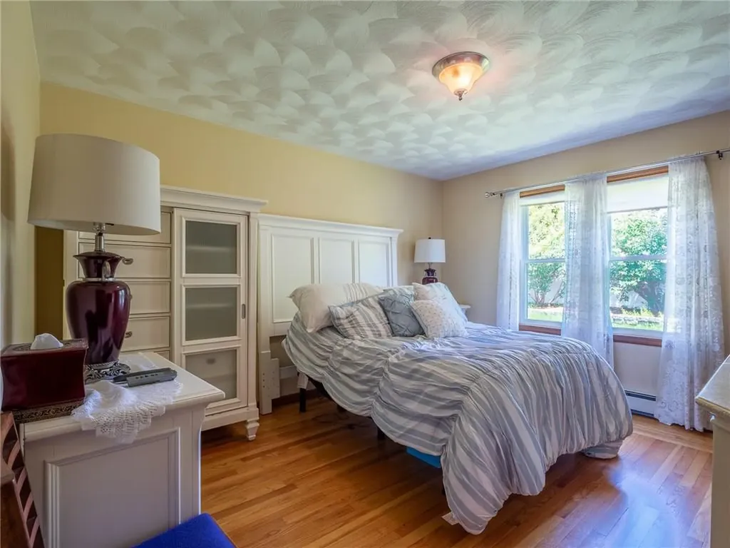 7 Hopedale Drive West Warwick RI 02893