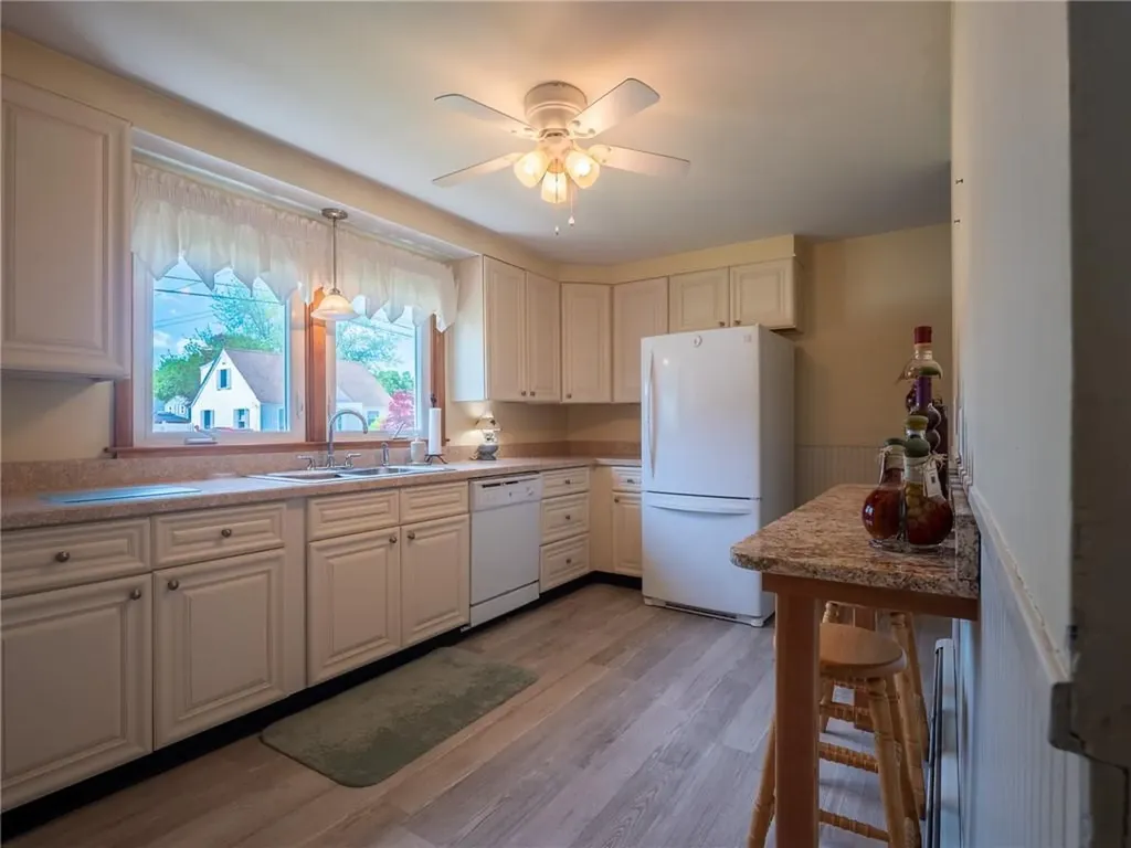 7 Hopedale Drive West Warwick RI 02893