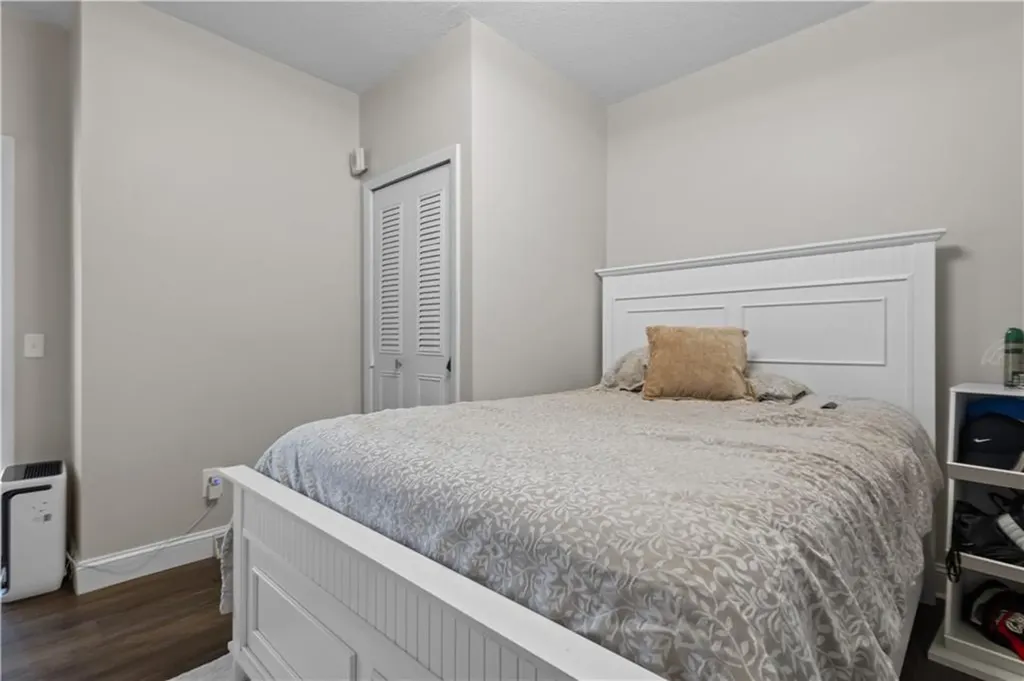 129 Academy Avenue Providence RI 02908
