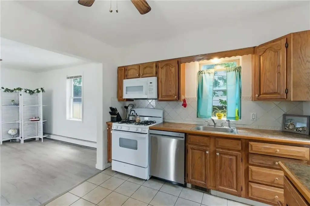 40 Sherwood Street Providence RI 02908