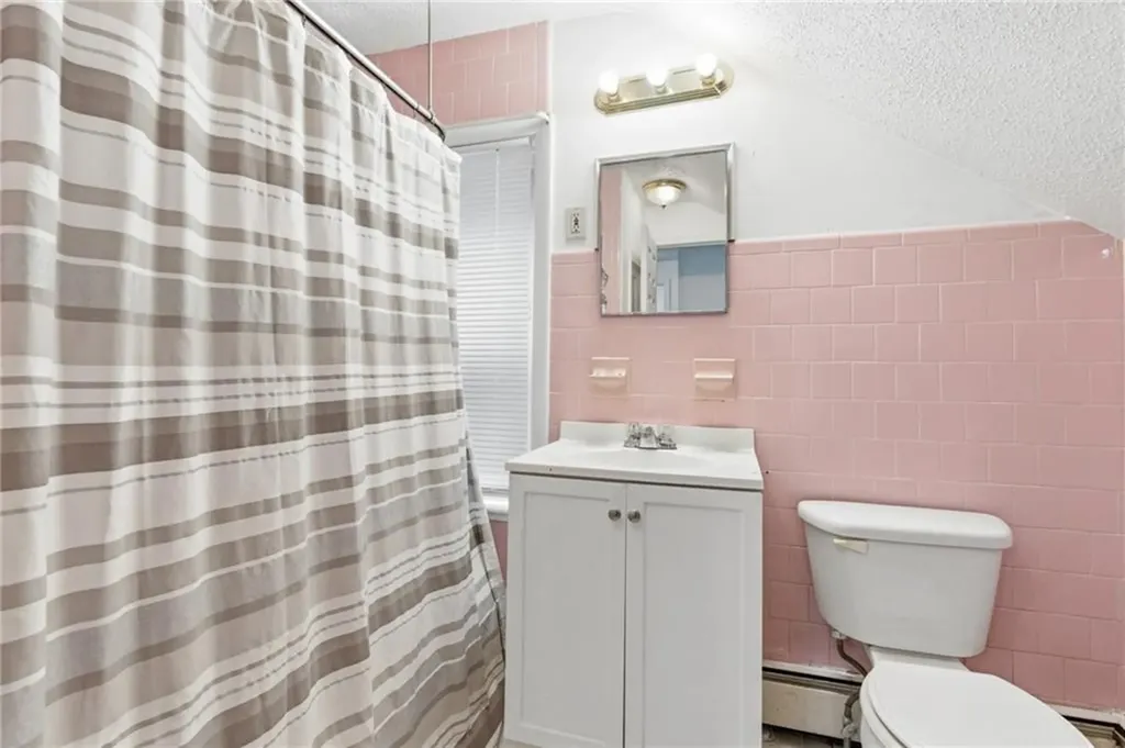 40 Sherwood Street Providence RI 02908