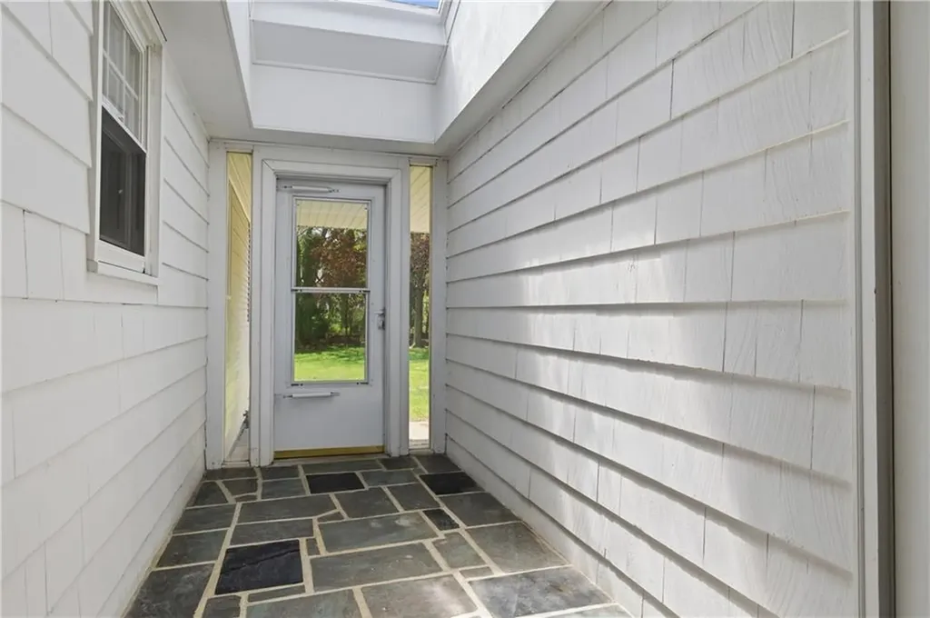 21 Citizen Street Cumberland RI 02864