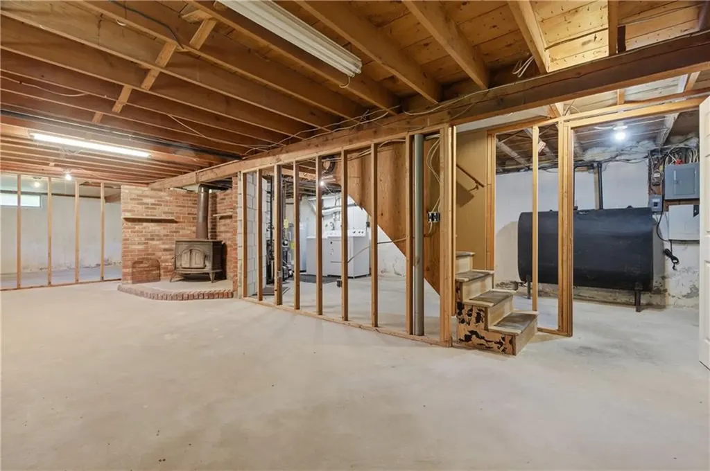 21 Citizen Street Cumberland RI 02864