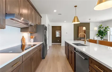 141 East Point Drive East Providence RI 02916