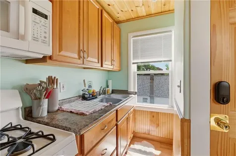 455 Child Street Warren RI 02885