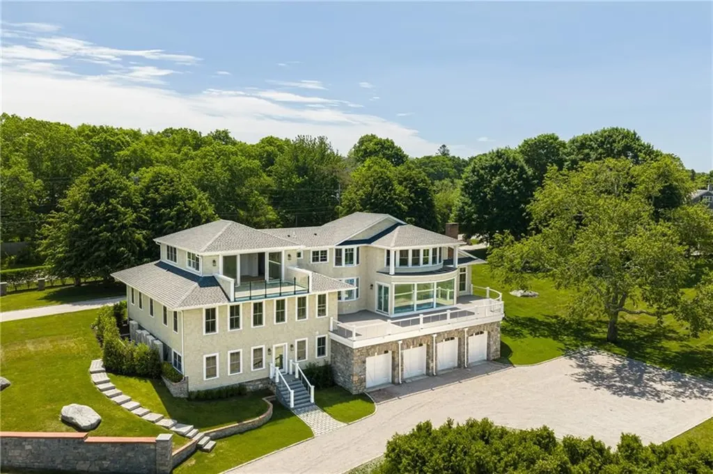 4 Foster Cove Road Westerly RI 02891