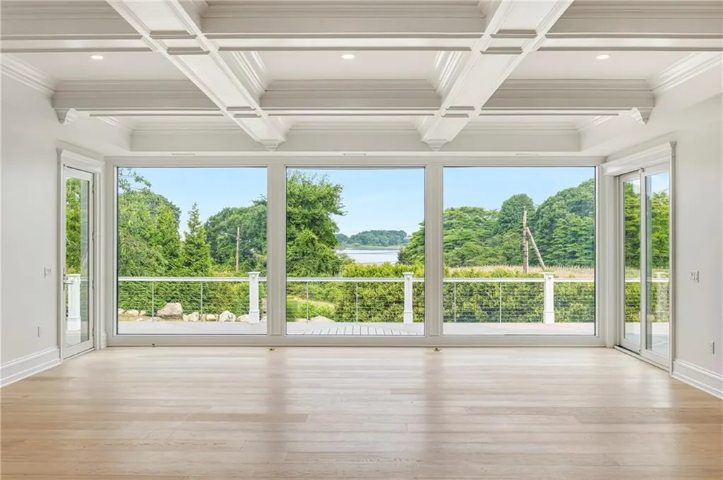 4 Foster Cove Road Westerly RI 02891