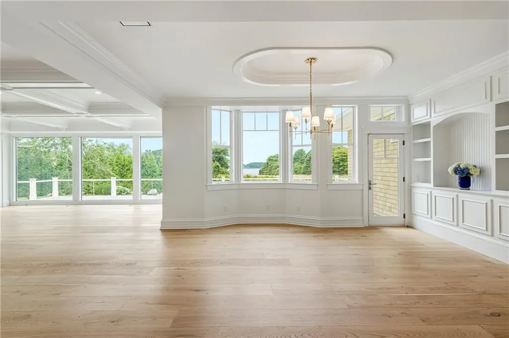 4 Foster Cove Road Westerly RI 02891