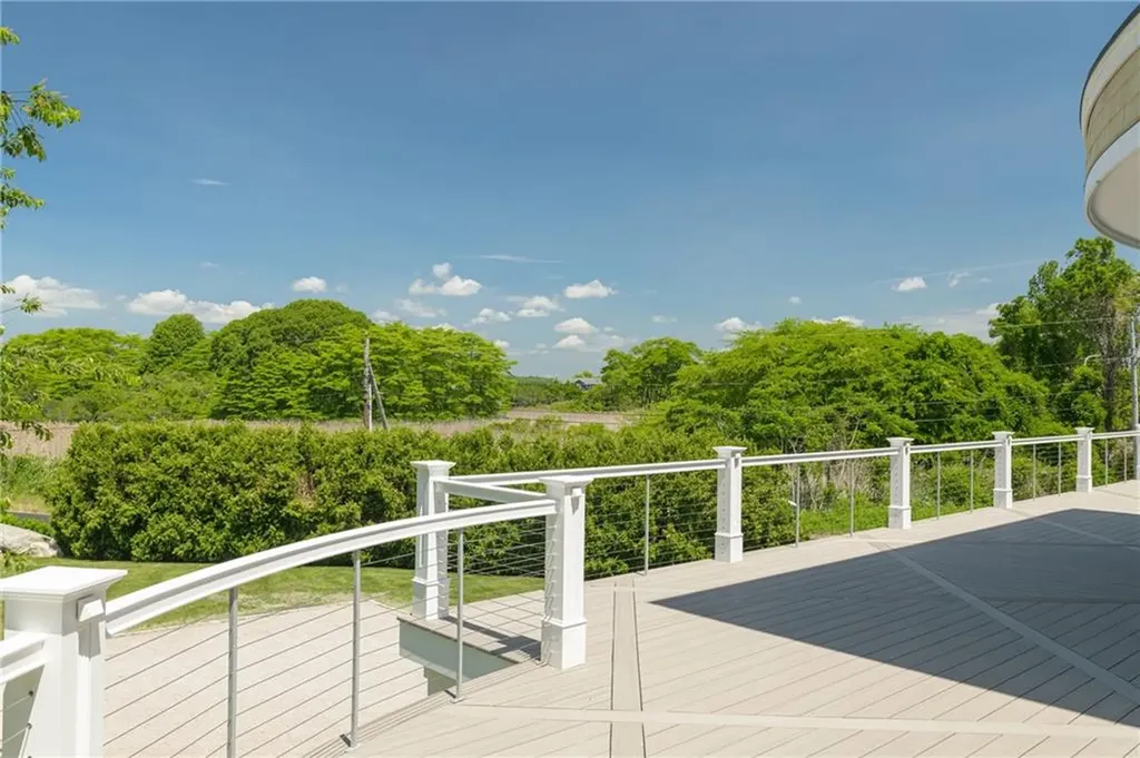 4 Foster Cove Road Westerly RI 02891