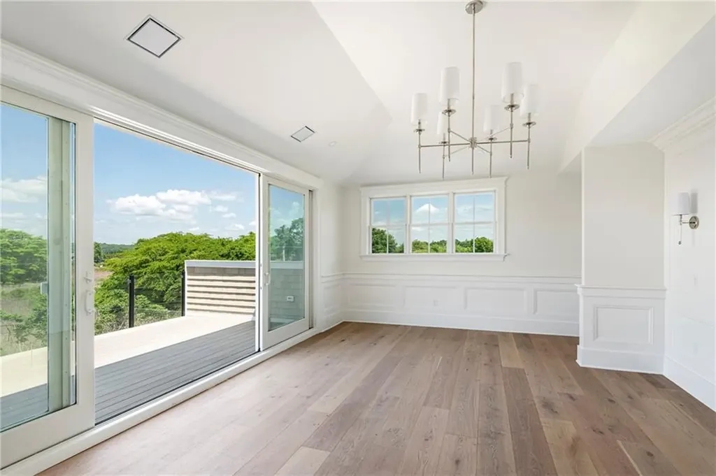 4 Foster Cove Road Westerly RI 02891