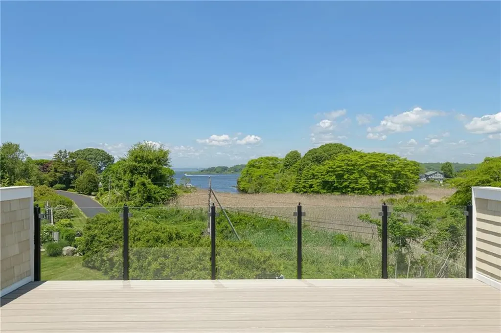 4 Foster Cove Road Westerly RI 02891