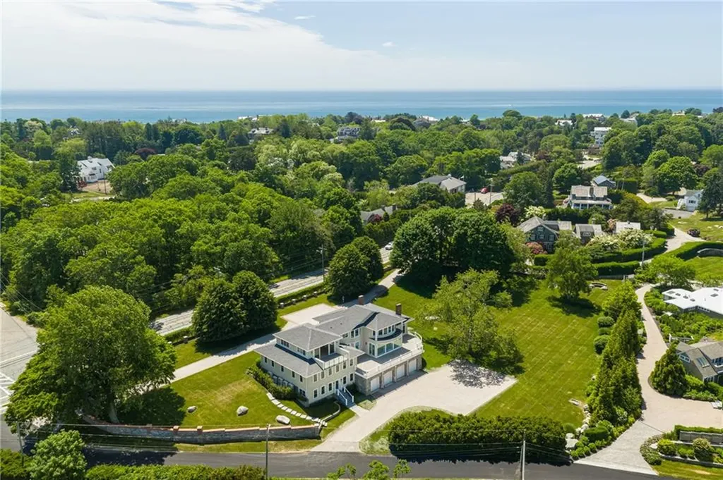 4 Foster Cove Road Westerly RI 02891