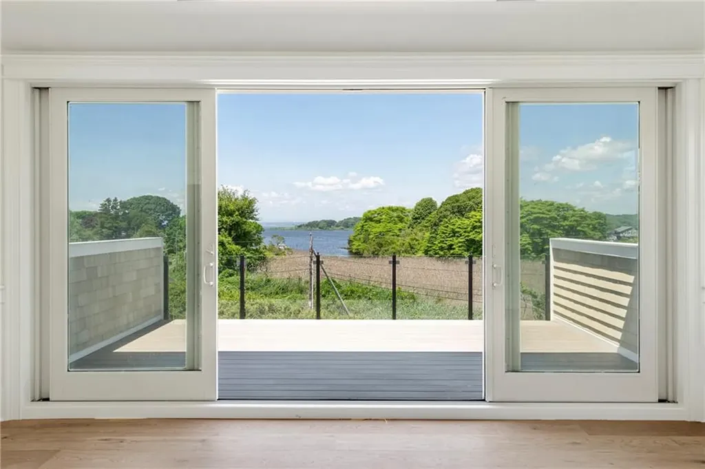 4 Foster Cove Road Westerly RI 02891