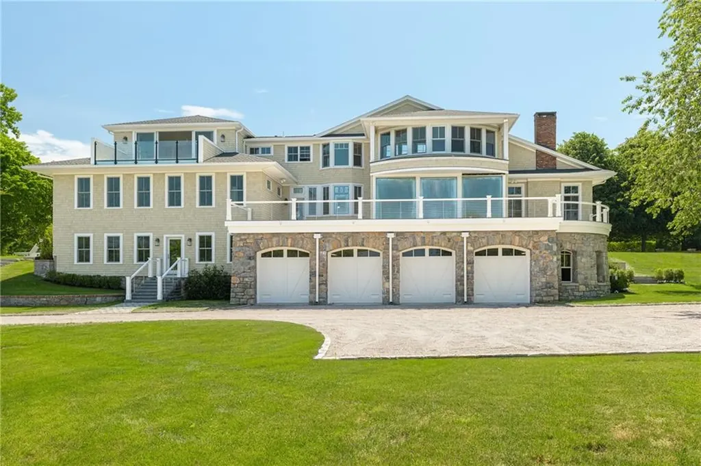 4 Foster Cove Road Westerly RI 02891