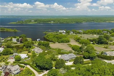 4 Foster Cove Road Westerly RI 02891