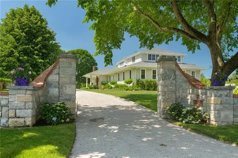 4 Foster Cove Road Westerly RI 02891