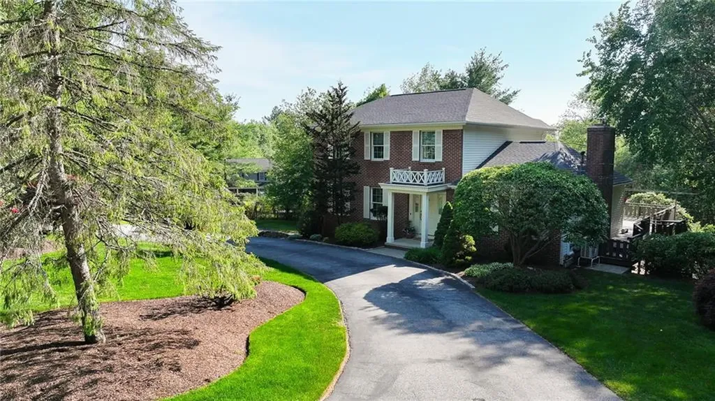3 Stony Lane Smithfield RI 02917