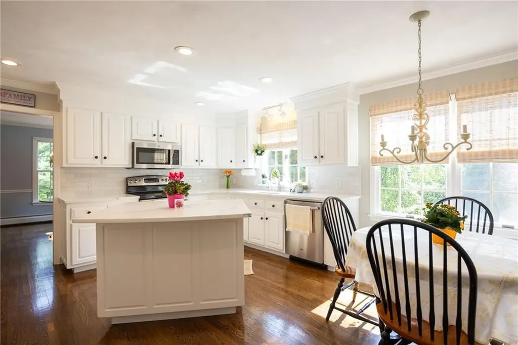 3 Stony Lane Smithfield RI 02917