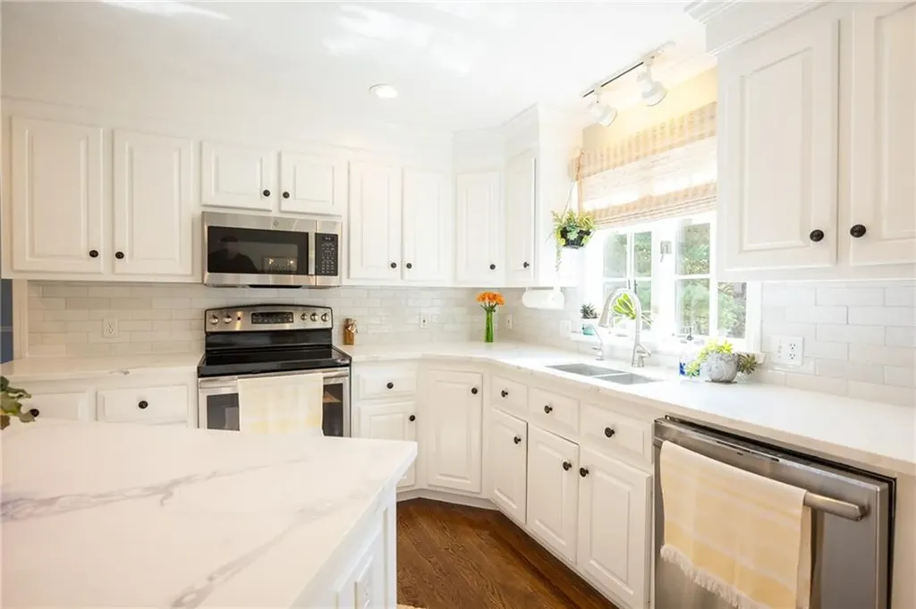 3 Stony Lane Smithfield RI 02917