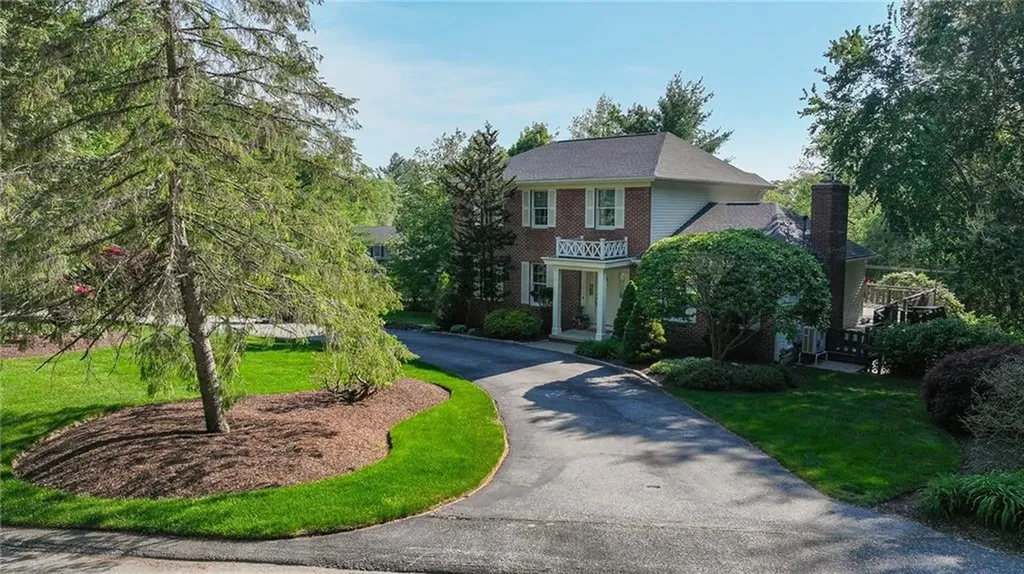 3 Stony Lane Smithfield RI 02917