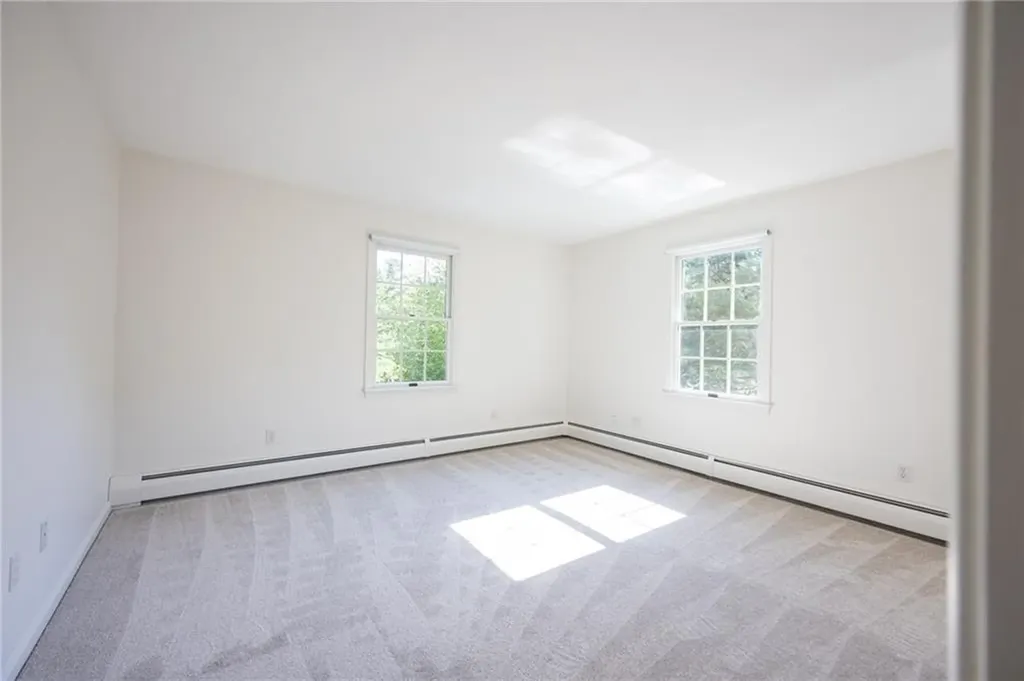 3 Stony Lane Smithfield RI 02917
