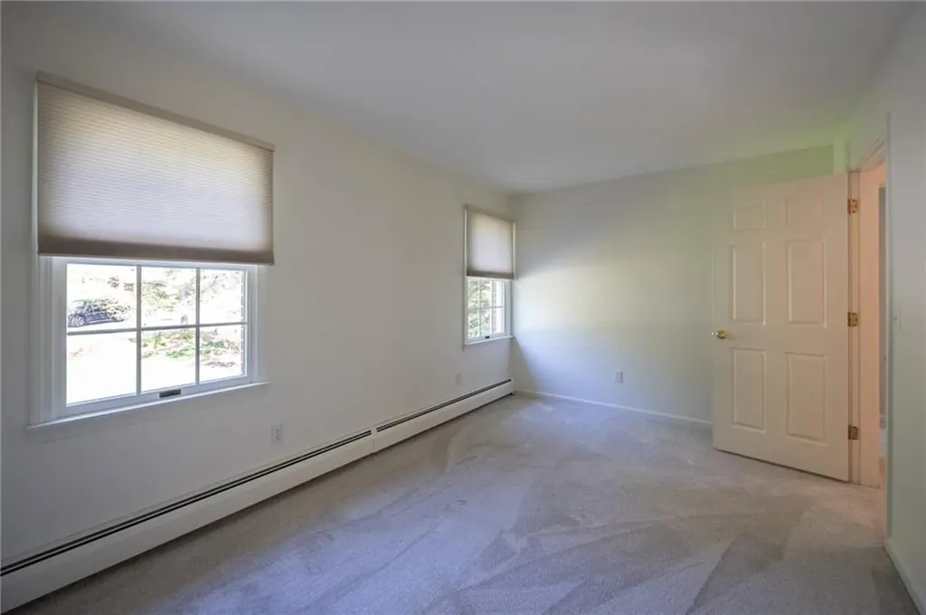 3 Stony Lane Smithfield RI 02917