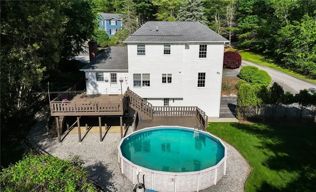 3 Stony Lane Smithfield RI 02917