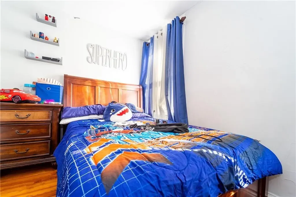 15 16 Judith Street Providence RI 02909