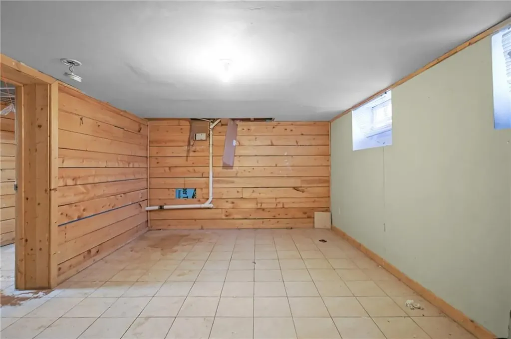 15 16 Judith Street Providence RI 02909
