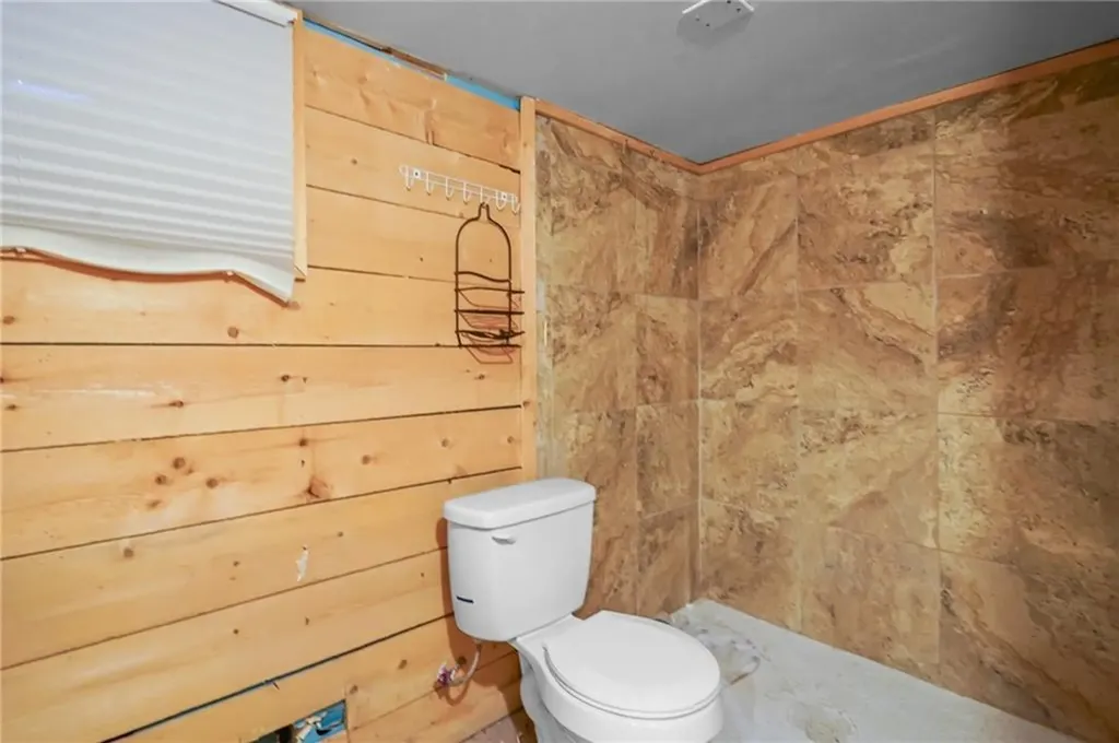 15 16 Judith Street Providence RI 02909