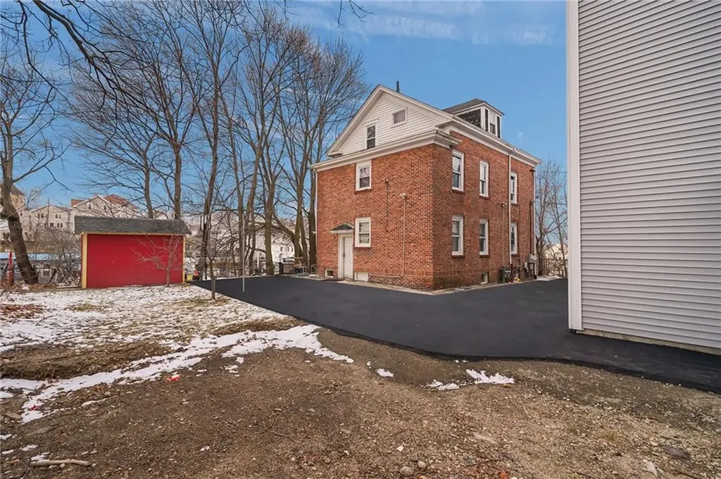 15 16 Judith Street Providence RI 02909