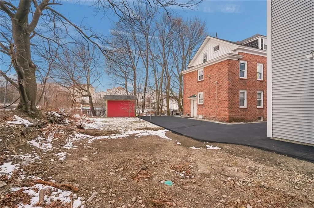 15 16 Judith Street Providence RI 02909